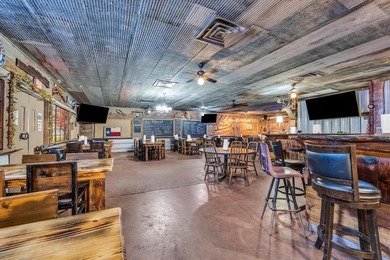 Exceptional turnkey restaurant and entertainment venue - photo 8