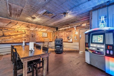 Exceptional turnkey restaurant and entertainment venue - photo 10