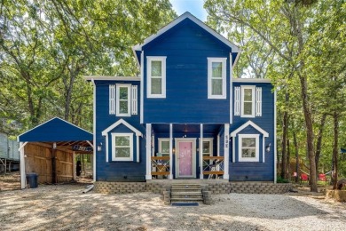 Lake Home For Sale in Pottsboro, Texas