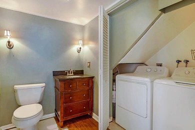 Offered below appraised value, this is an exceptional - photo 16