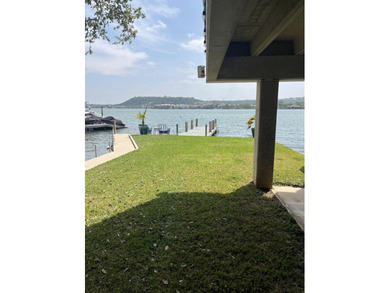 Wonderful waterfront condo at Portofino within Horseshoe Bay - photo 17