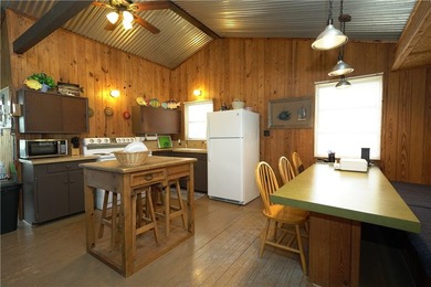 Welcome to your own little slice of lake life at Lake Corpus - photo 6