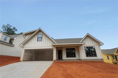 Lake Martin Home For Sale in Dadeville Alabama