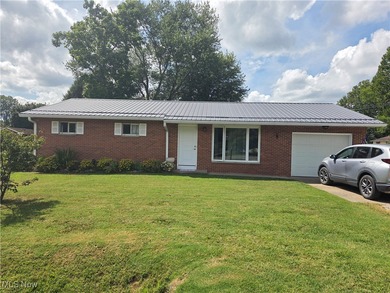 Ohio River Home For Sale in Marietta Ohio