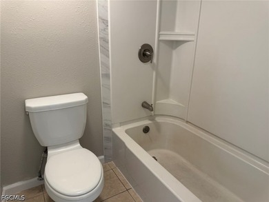 Fabulous one-bedroom, one-full-bathroom condo now available! - photo 25