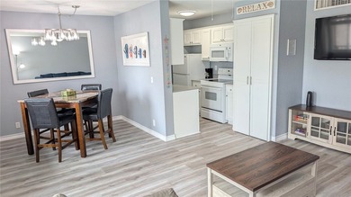 **Great Rental Income** Canal waterfront condos do not hit the - photo 6