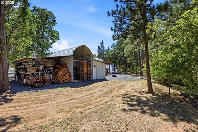 Welcome to this clean, move-in ready Pine Grove waterfront home - photo 30