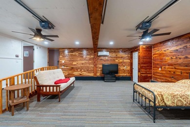 Motivated Seller! Bring us an offer on this Stunning 5-Bedroom - photo 32