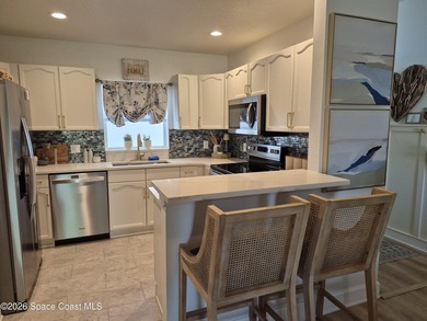 Beautifully updated, move-in ready first-floor 3-bedroom, 2-bath - photo 1