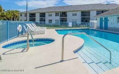 Beautifully updated, move-in ready first-floor 3-bedroom, 2-bath - photo 4