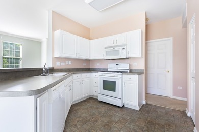 Welcome to Carillon Lakes, a premier 55+ active adult community - photo 7