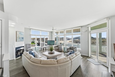Oceanfront Southend location - 5 bedrooms - Covered private - photo 12