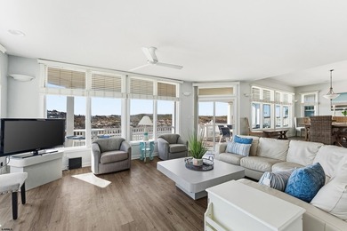 Oceanfront Southend location - 5 bedrooms - Covered private - photo 13