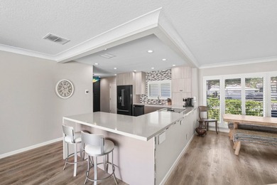 Experience the waterfront lifestyle South Florida is known for - photo 19