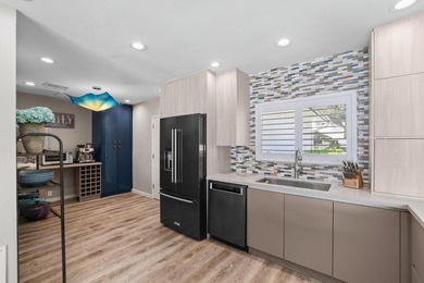 Experience the waterfront lifestyle South Florida is known for - photo 23