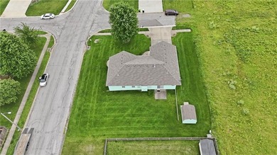 Welcome to this meticulously maintained, one-owner Ranch home in - photo 28