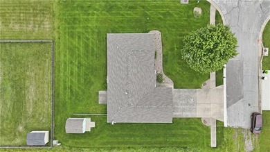 Welcome to this meticulously maintained, one-owner Ranch home in - photo 29