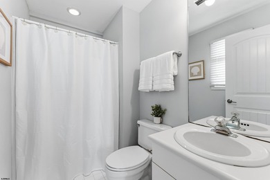 Oceanfront Southend location - 5 bedrooms - Covered private - photo 38