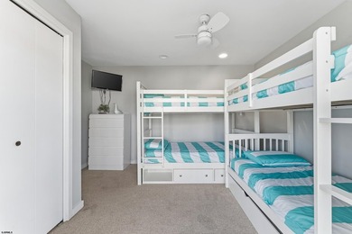 Oceanfront Southend location - 5 bedrooms - Covered private - photo 44