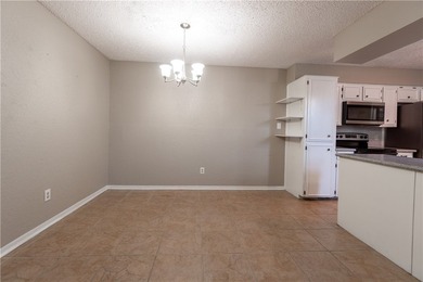 This beautifully renovated 3-bedroom, 2-bath townhouse is - photo 6