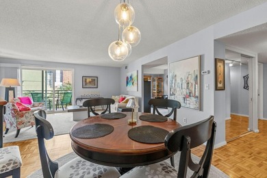 Enjoy easy downtown living in this beautifully maintained - photo 21