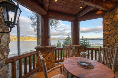 Location, Location! Nestled on the most desirable lot on the - photo 44