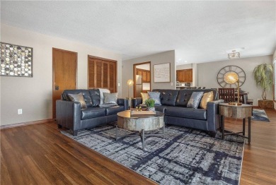 Lake Windsor Townhome/Townhouse For Sale in Bella Vista Arkansas