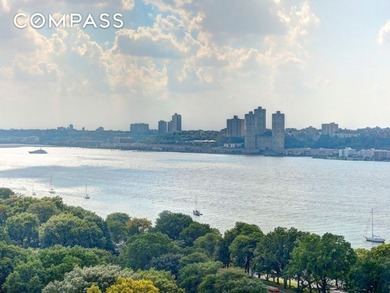 DRAMATIC RIVERSIDE DRIVE VIEWS, BEST 3 BEDROOM VALUE IN A+ - photo 8