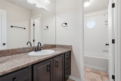 Discover the perfect blend of style and functionality in this - photo 10