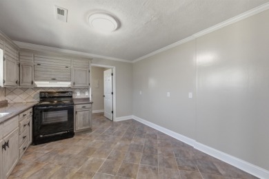 This was a fixxer upper , as he does repairs he will go up on - photo 21