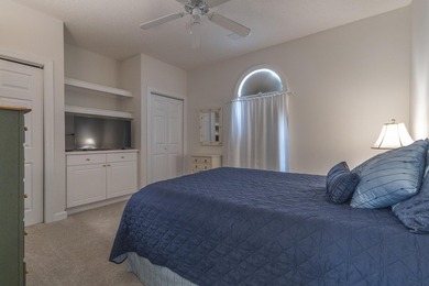 Experience comfort and convenience in this beautifully furnished - photo 24