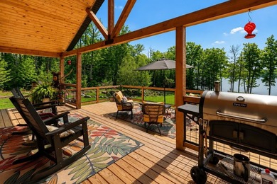 Beautifully built in 2023, this stunning home offers the perfect - photo 20