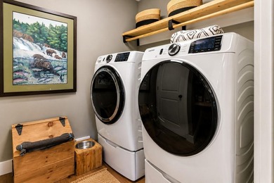 Beautifully built in 2023, this stunning home offers the perfect - photo 23
