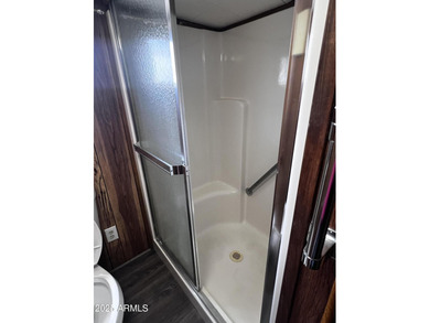 Cozy 2 bedroom /2 bath home with newer A/C Unit, Refrigerator