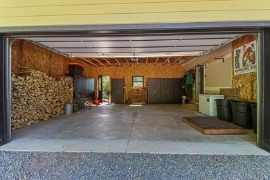 Beautifully built in 2023, this stunning home offers the perfect - photo 25