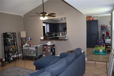 REDUCED ** REDUCED ** possible closing costs help ** OPPORTUNITY - photo 7