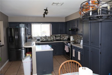 REDUCED ** REDUCED ** possible closing costs help ** OPPORTUNITY - photo 8
