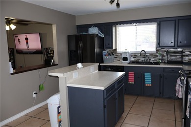 REDUCED ** REDUCED ** possible closing costs help ** OPPORTUNITY - photo 10