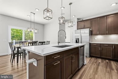 Nestled on a premium cul-de-sac lot, this stunning 2022 Pulte - photo 29