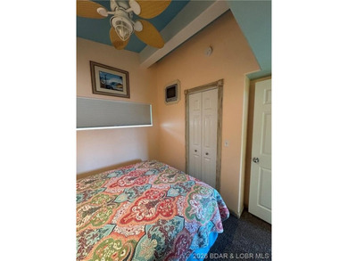 Rare waterfront INVESTMENT OPPORTUNITY with proven vacation - photo 31