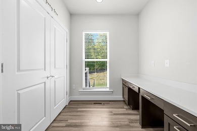 Nestled on a premium cul-de-sac lot, this stunning 2022 Pulte - photo 33