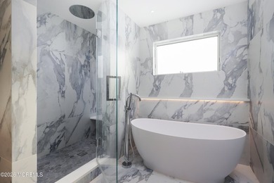 An extraordinary custom-built estate where luxury, craftsmanship - photo 41