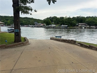 Rare waterfront INVESTMENT OPPORTUNITY with proven vacation - photo 46