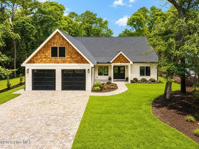 CURATED. COASTAL. LUXURY. Brand new and beautifully designed - photo 1