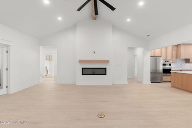 CURATED. COASTAL. LUXURY. Brand new and beautifully designed - photo 8