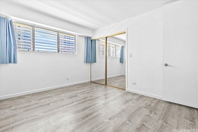 Beautifully renovated 2-bedroom, 1.5-bathroom unit offering 977 - photo 13