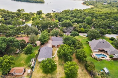 Lake Lewisville Home For Sale in Hickory Creek Texas