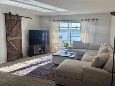 Discover this beautifully renovated 2-bedroom, 2-bathroom condo - photo 16