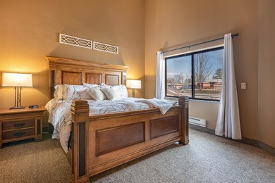 Beautifully updated and tastefully decorated, this stunning - photo 16