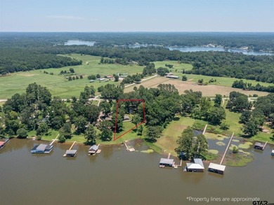 AMAZING Lake Tyler location, this gorgeous over-sized 1.4536 ac - photo 17
